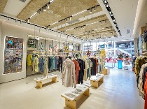 三夫攀山鼠房山首创奥莱店-内景照片